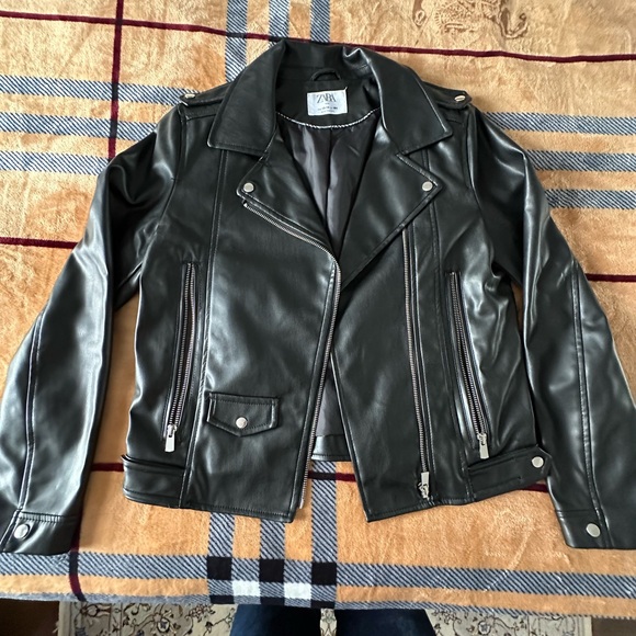 Faux leather moto jacket - Picture 5 of 11